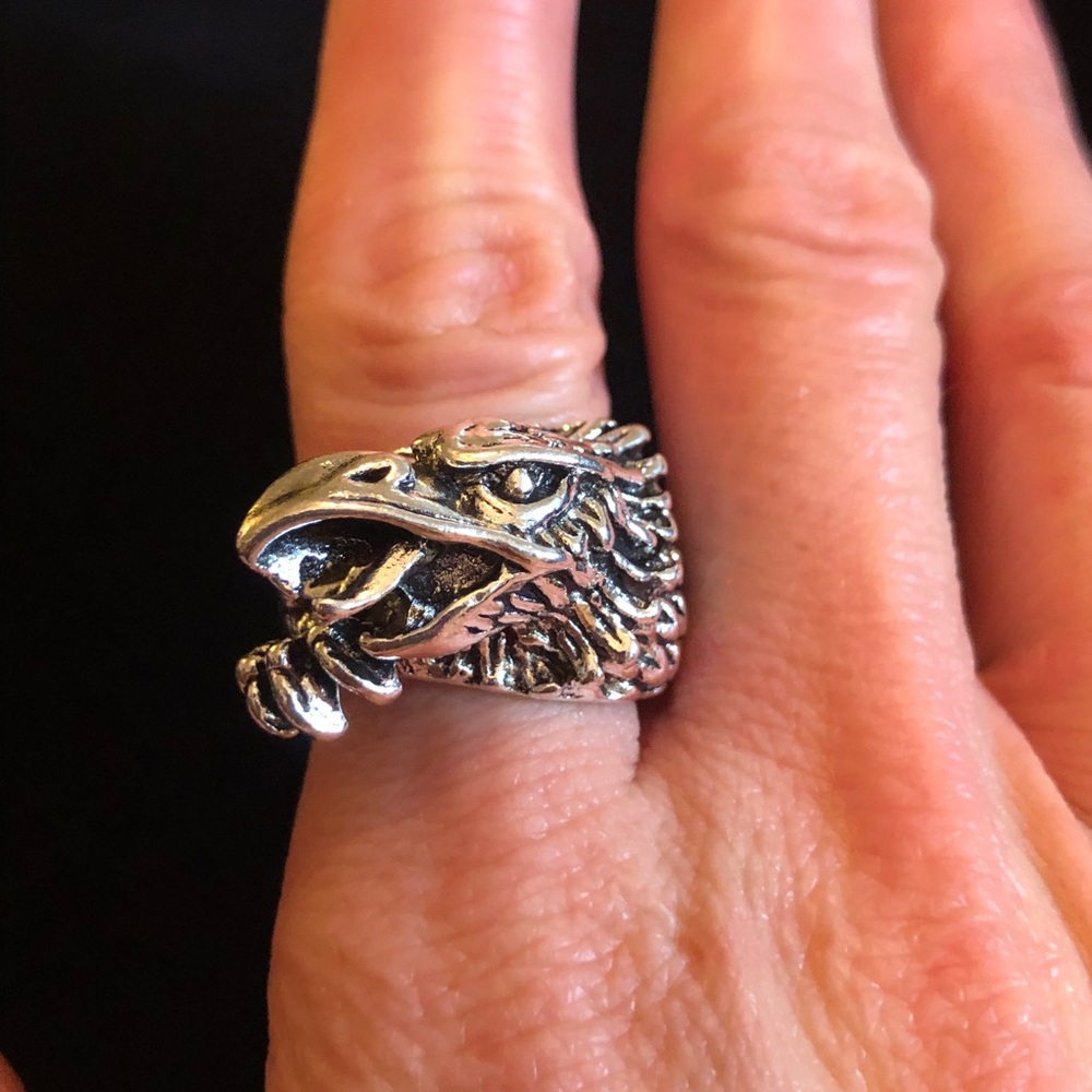 Silver Tone Eagle Head Ring